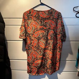 Lularoe Irma top